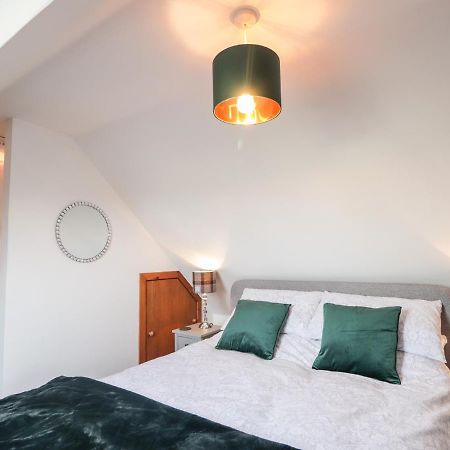 2 Seafield Place Portsoy Bagian luar foto