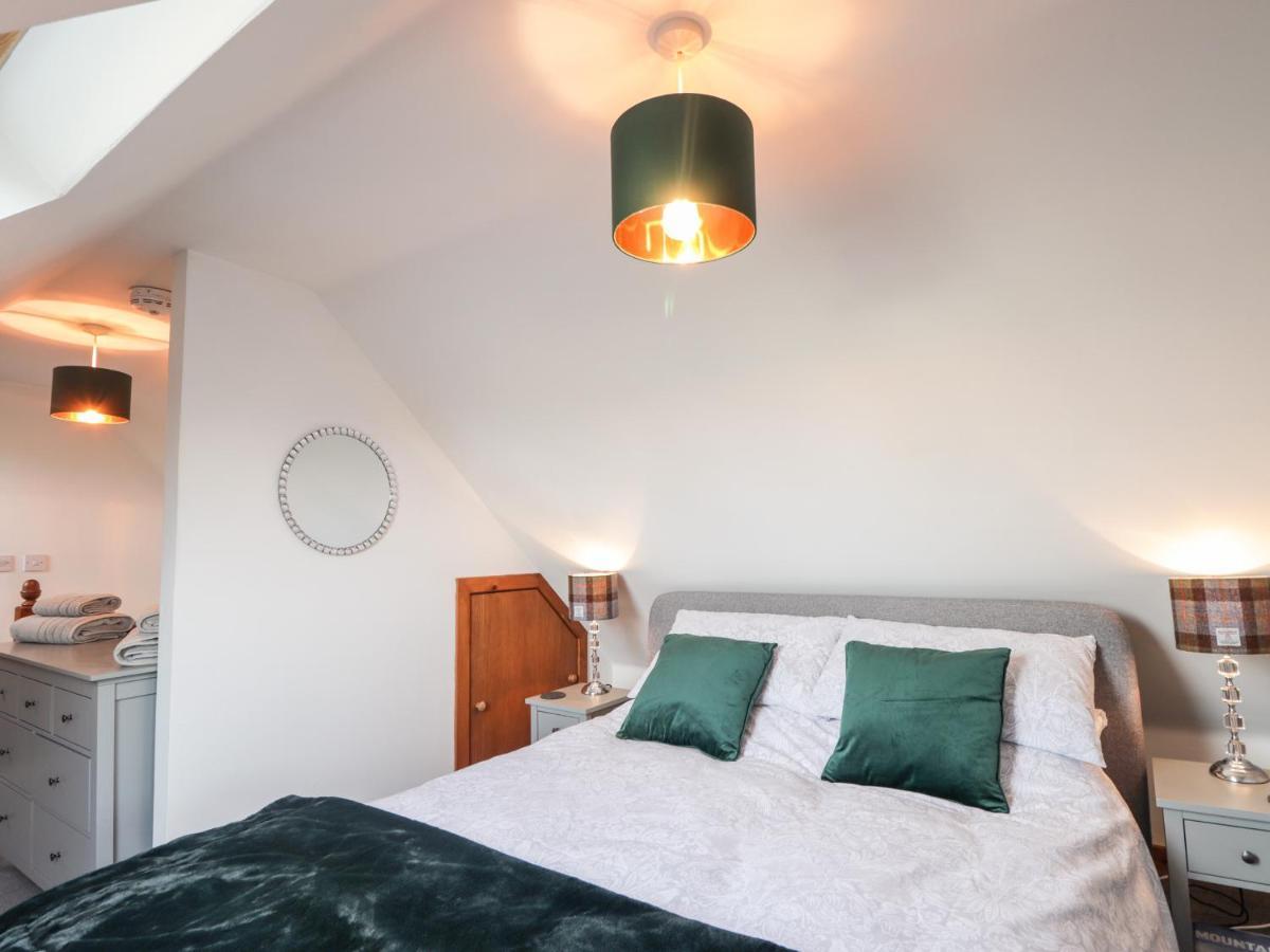 2 Seafield Place Portsoy Bagian luar foto