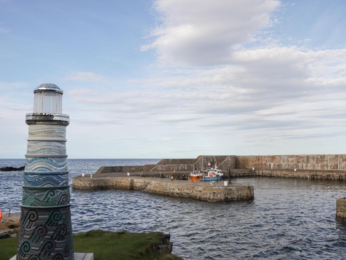 2 Seafield Place Portsoy Bagian luar foto