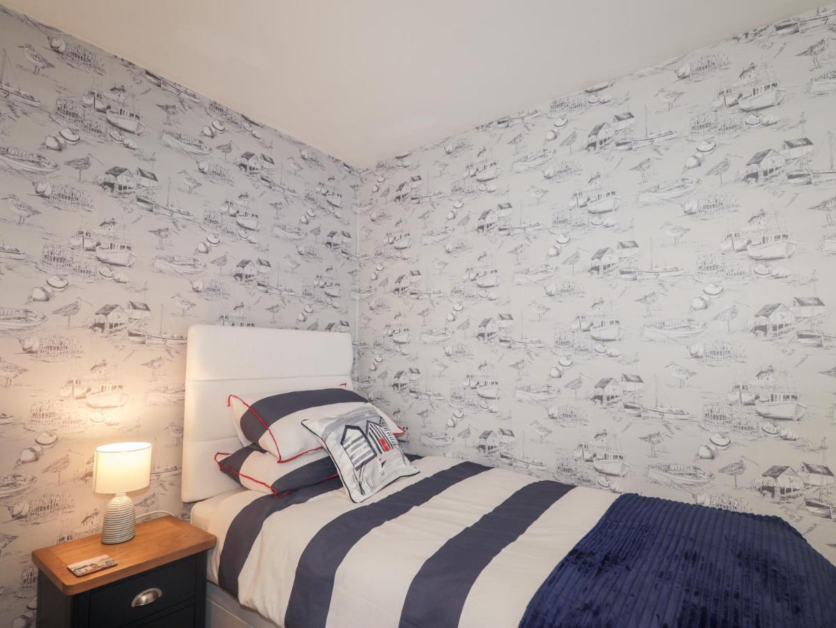 2 Seafield Place Portsoy Bagian luar foto