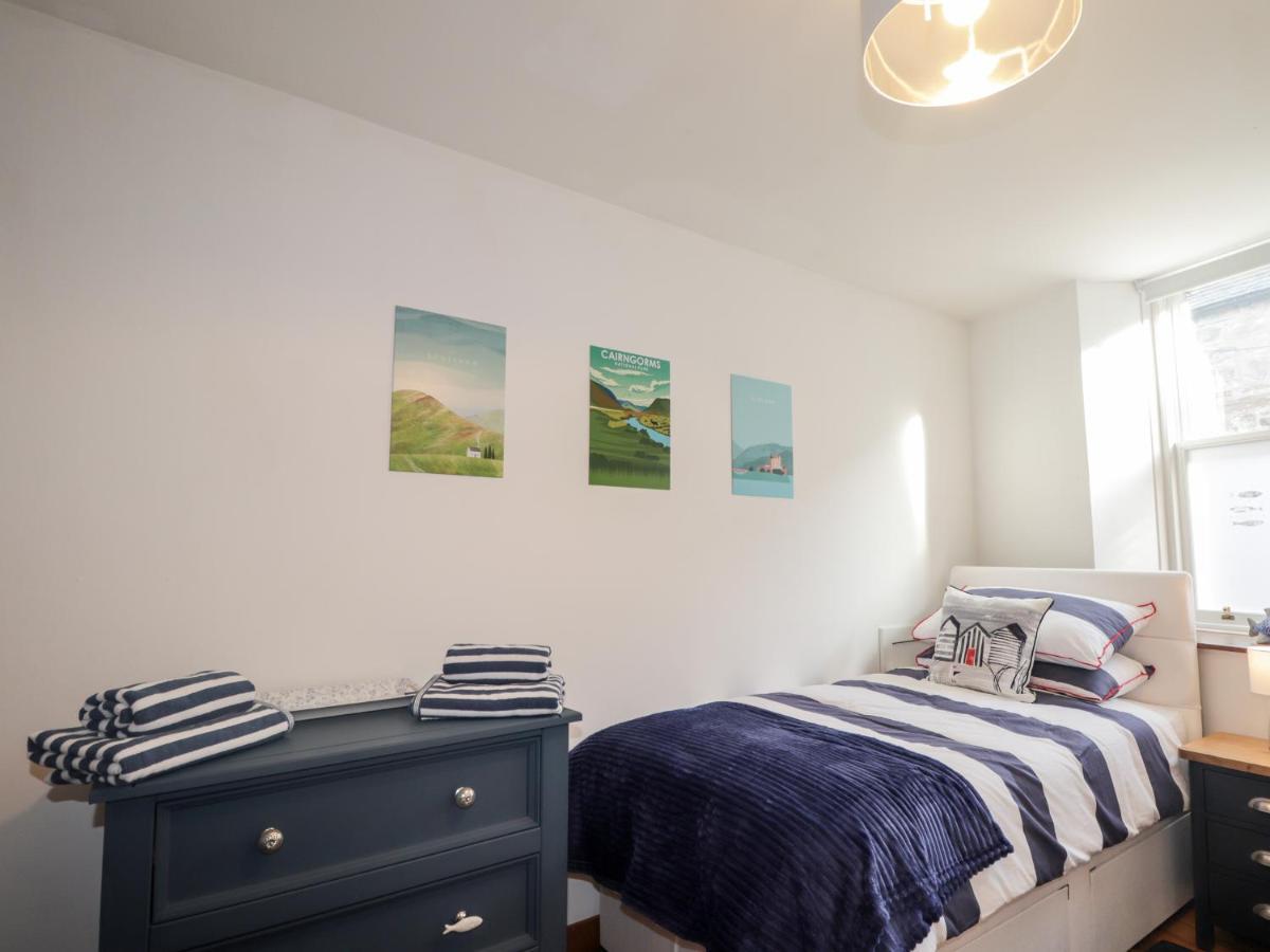 2 Seafield Place Portsoy Bagian luar foto